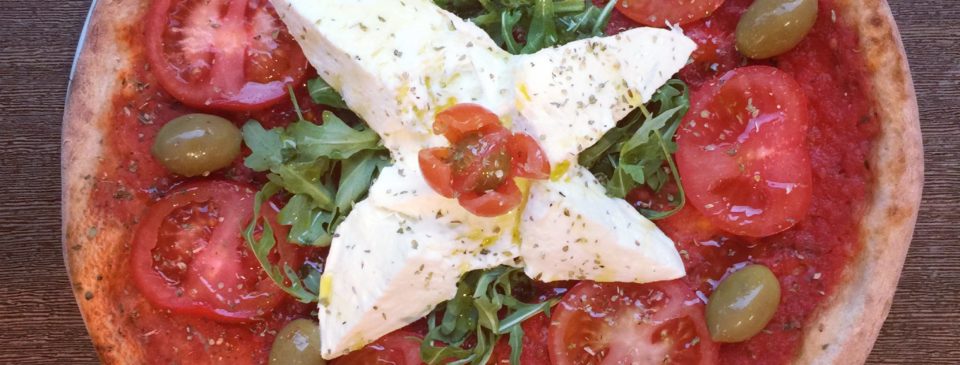 Pizza Caprese - Ristorante Alfio